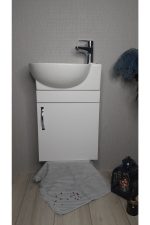 Turkuaz Banyo ve Tuvalet Mini Köşe Lavabo 28*45 Cm (banyo Dolabı Dahil)